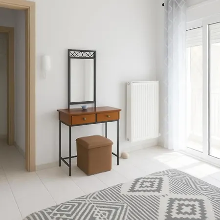 Lion House Vrachati *